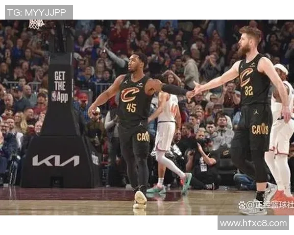 2016年骑士与勇士常规赛精彩回放全场视频重温篮球经典对决