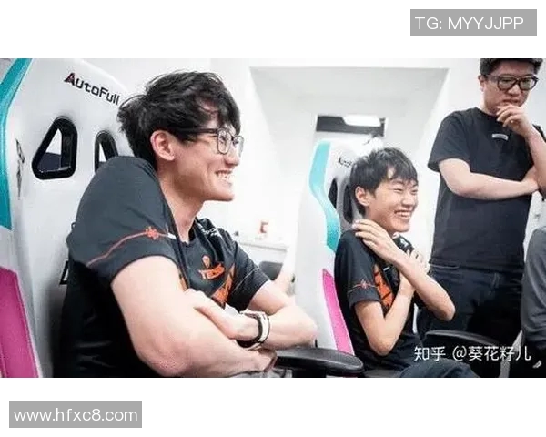 TES团队协作在全球总决赛中的精彩表现与战术分析 TES团队协作在全球总决赛中的精彩表现与战术分析