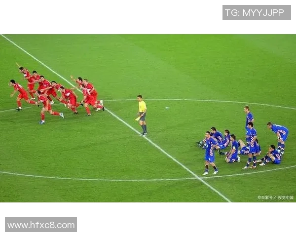 中场休息时的策略调整与球员心理变化对比赛走势的深远影响