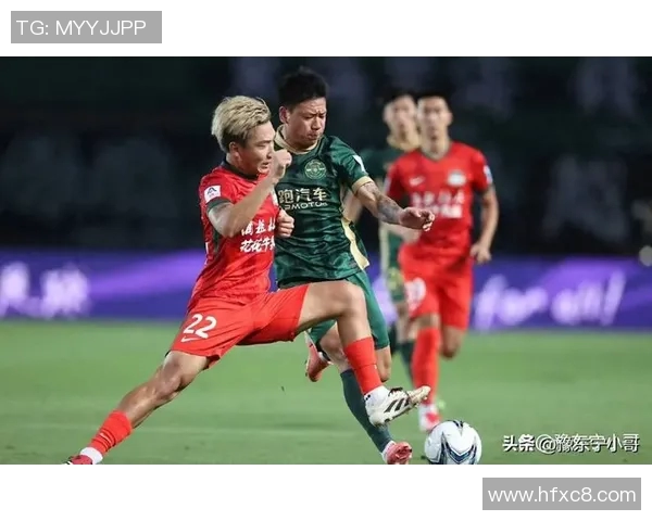 以换人为核心推动球队战略调整探索球员轮换与战术变革的深度分析